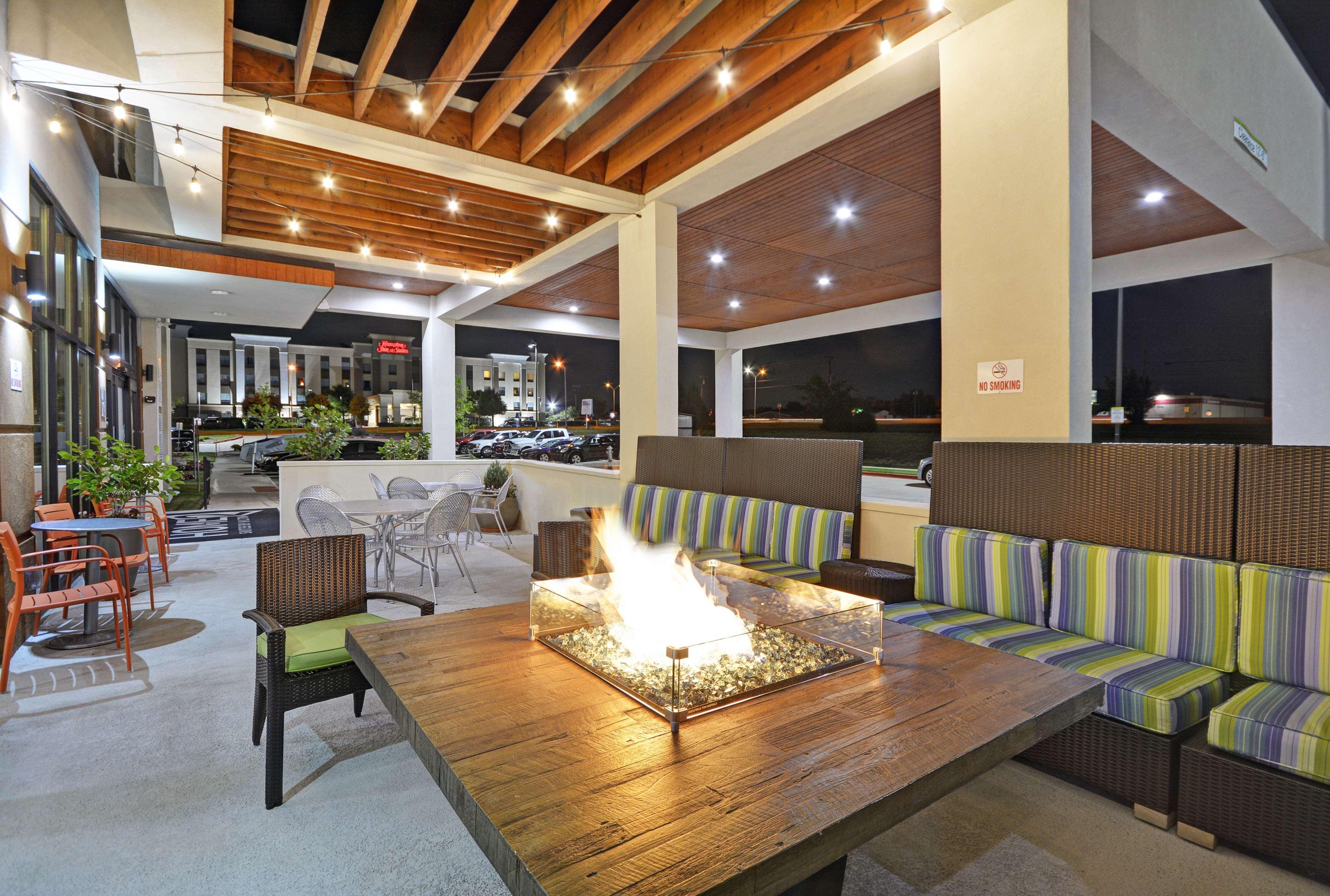 Home2 Suites By Hilton Dallas Desoto Ngoại thất bức ảnh